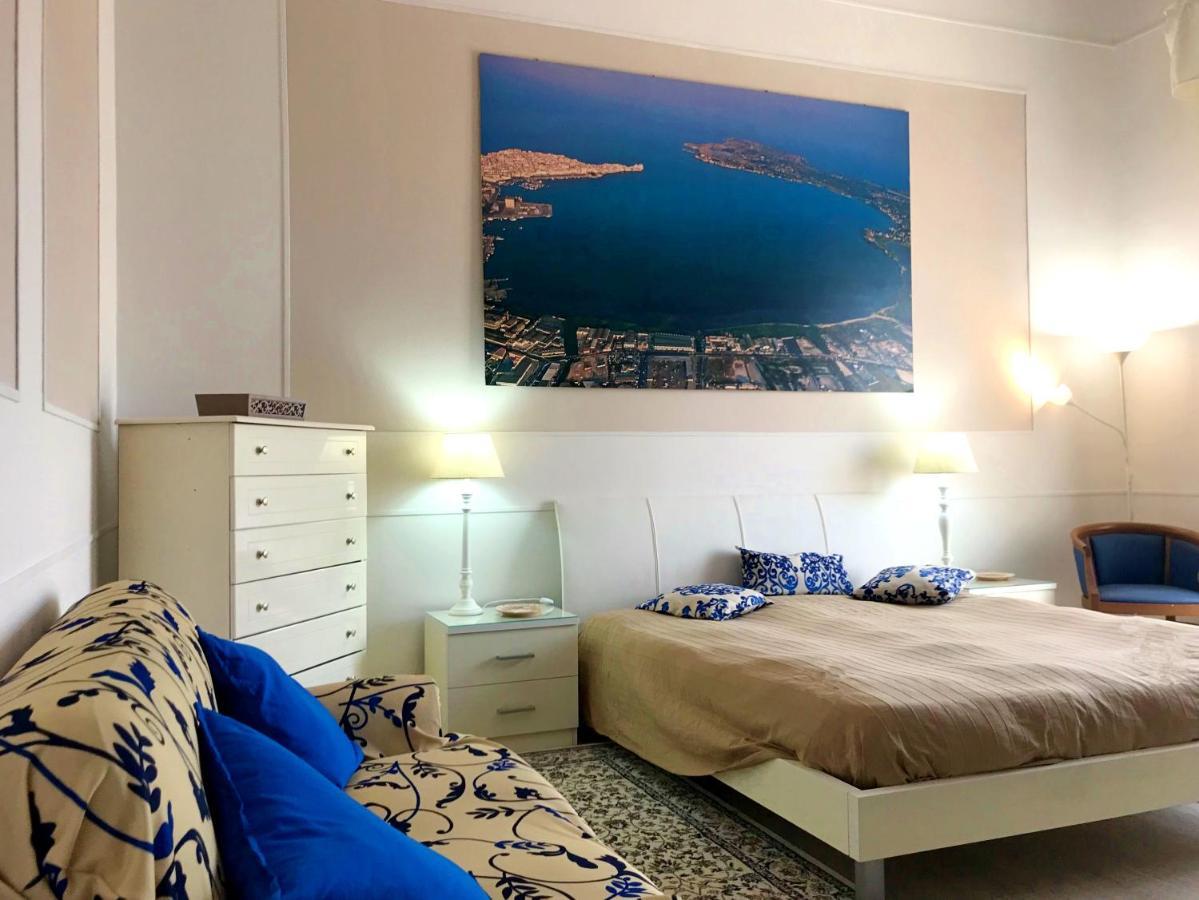 シラクーサCasa Di Alice Luxury Hospitality - Elevator, Fast Wifiアパートメント エクステリア 写真